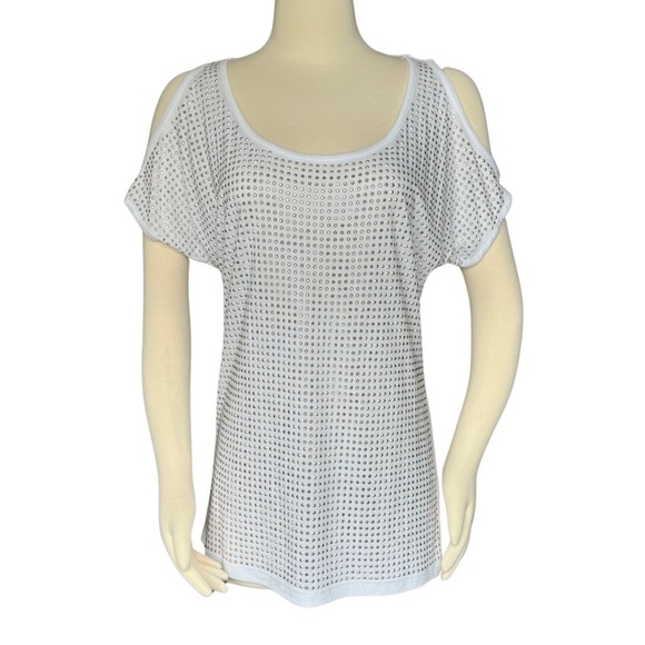 INC International Concepts White Cold Shoulder Tank W/Silver Grommets Sz M NWOT - Picture 2 of 11